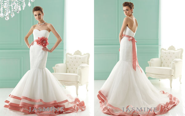 Rochie Jasmin Bridal 2012 cu accesoriu roz